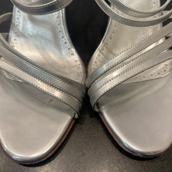 Manolo Blahnik Silver Strappy Heels Sandals Slides Shoes Luxury Sz 38 US 8 Italy - Picture 8 of 10